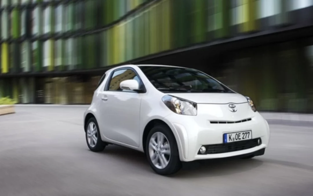 TOYOTA IQ